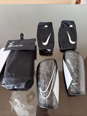 Nike Black and White Mercurial Lite Shin Guard Set